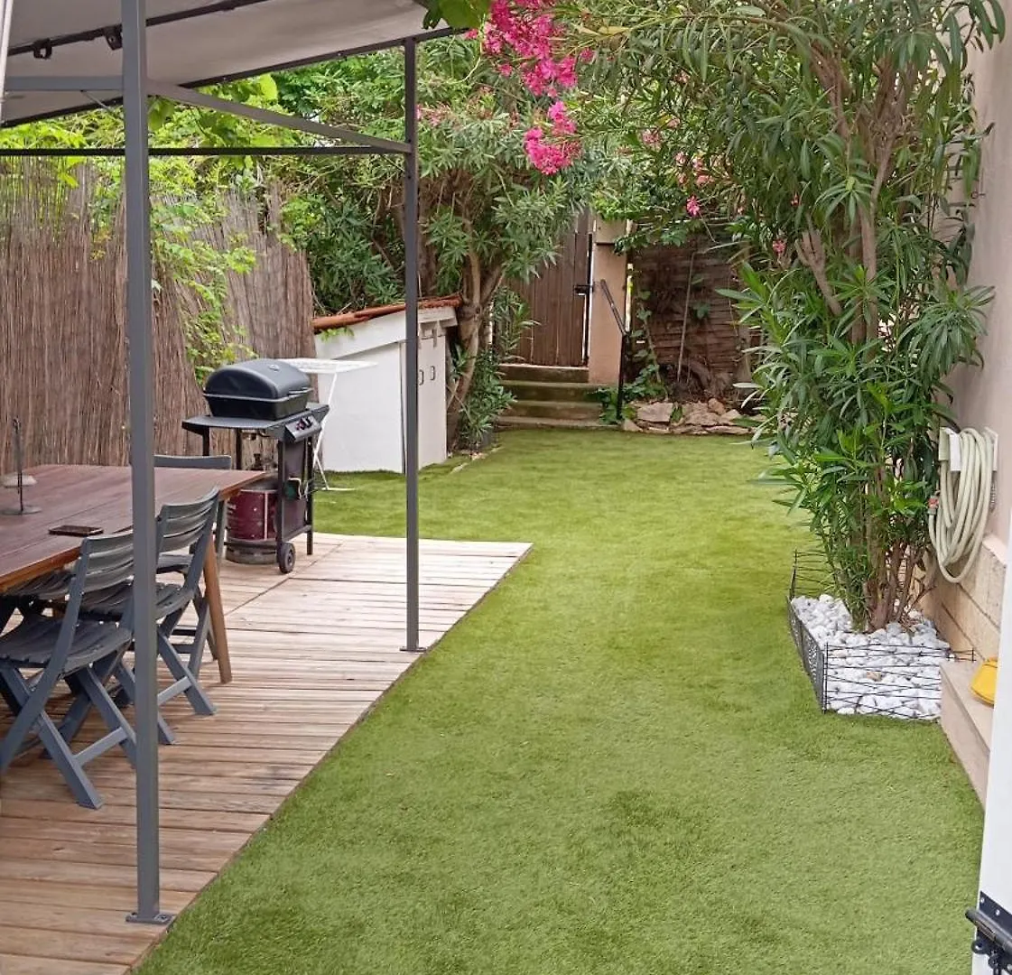 T2 Bord De Mer Avec Grand Jardin Six-Fours-les-Plages Apartment